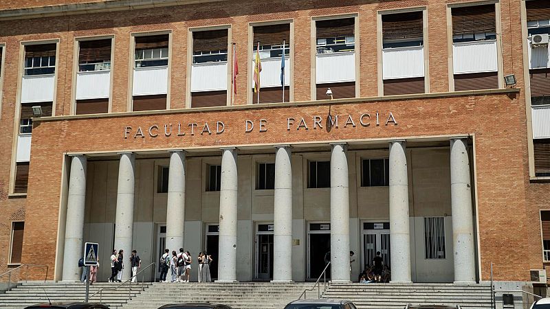 UCM por la Pública: "Es insostenible impartir docencia y hacer investigación" - Las mañanas de RNE | Escuchar