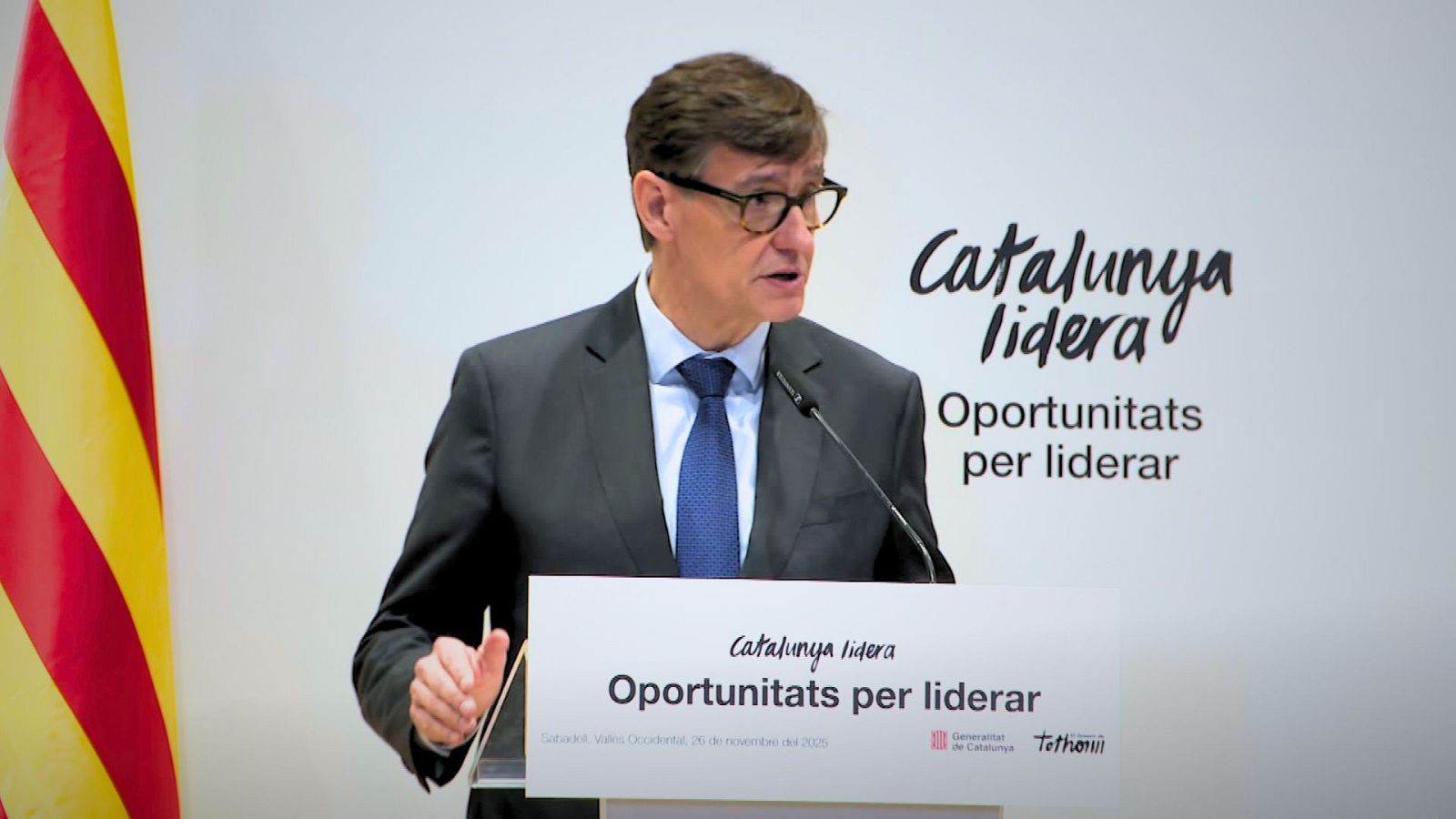 Salvador Illa anuncia la compra de 1.064 pisos per al parc públic | Lorena Hens