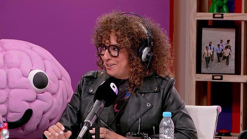 Virginia Riezu improvisa con Marina Lobo en 'El Brain' - El Brain | Escuchar