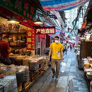 Viatgeu, que el món s'acaba: Neons i futur a Hong Kong