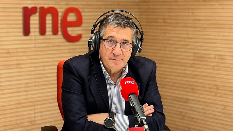 Patxi López. El PSOE defiende su gestión y sus alianzas - Conversaciones con José María Brunet. Memoria y retos de España | Escuchar