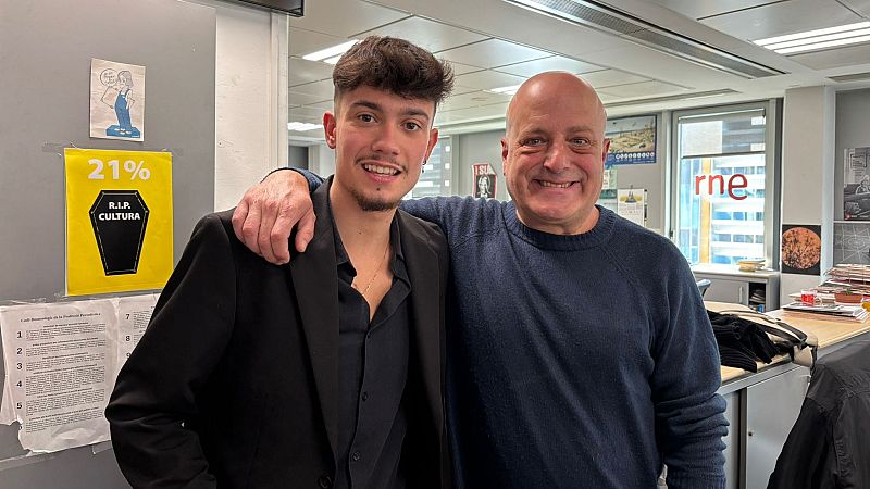 El mat de Rdio 4 - Aitor Palanzuelo triomfa cantant nadales! - El mat de Rdio 4 | Escoltar