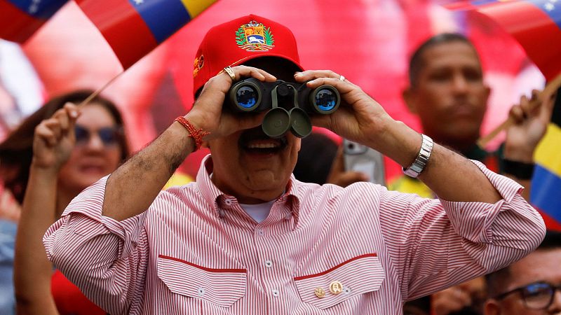 Cinco Continentes - Venezuela se sume en la incertidumbre ante una posible acción militar de EEUU - Escuchar ahora