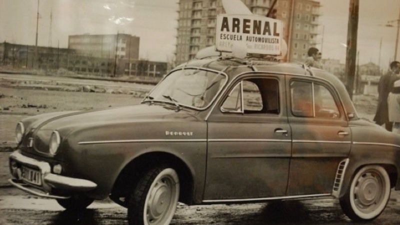 Las autoescuelas más antiguas de España, por Patricia Costa - Escuchar ahora