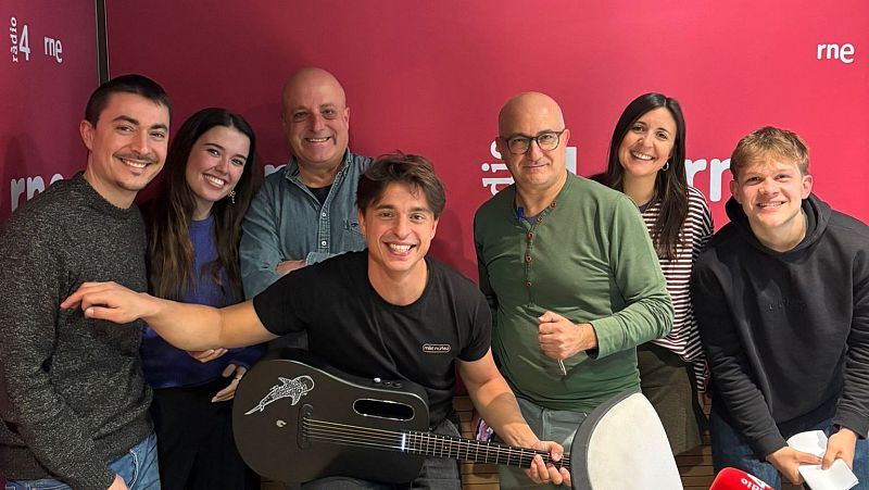 El mat de Rdio 4 - Tercera hora: Felicitem Marc Villanueva per la seva paternitat i nadales amb Cesc Sansalvad - El mat de Rdio 4 | Escoltar