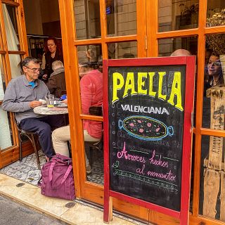 La paella valenciana explicada en cinco minutos