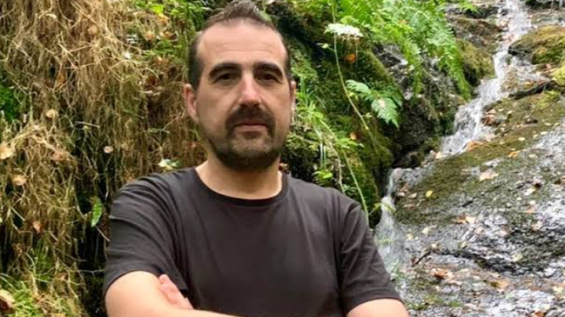 Libros de arena - Rober Cagiao y 'La dama de Anboto' - Escuchar ahora