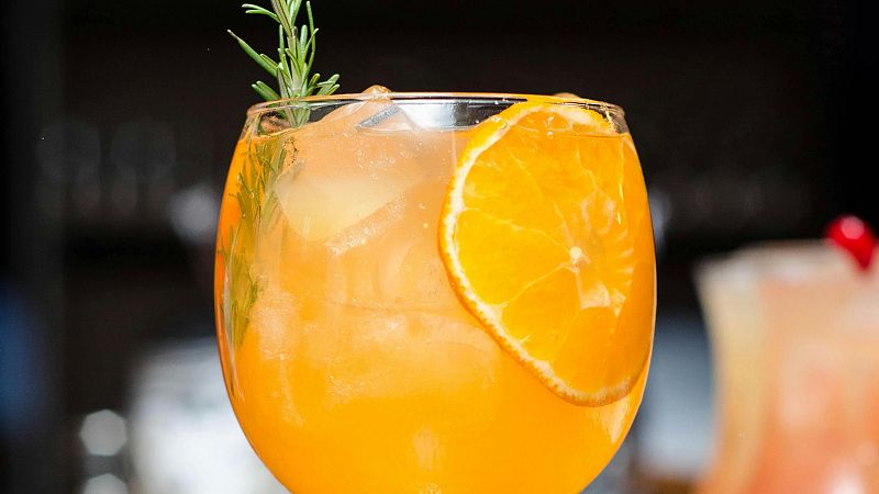 El Pla B - Javier de las Muelas i la secció de Jordi Merca - El pla B | Escoltar