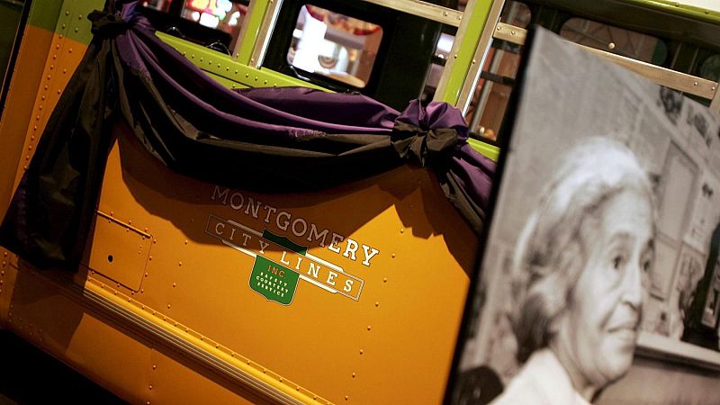 1955: Estados Unidos se rebela contra la segregación - Crónica de España | Escuchar