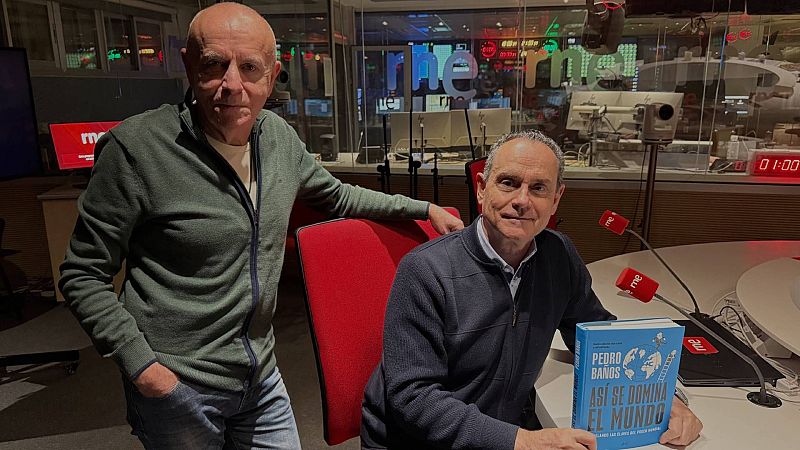 Espacio en blanco - Así se domina el mundo - 07/12/25 - Espacio en blanco | Escuchar