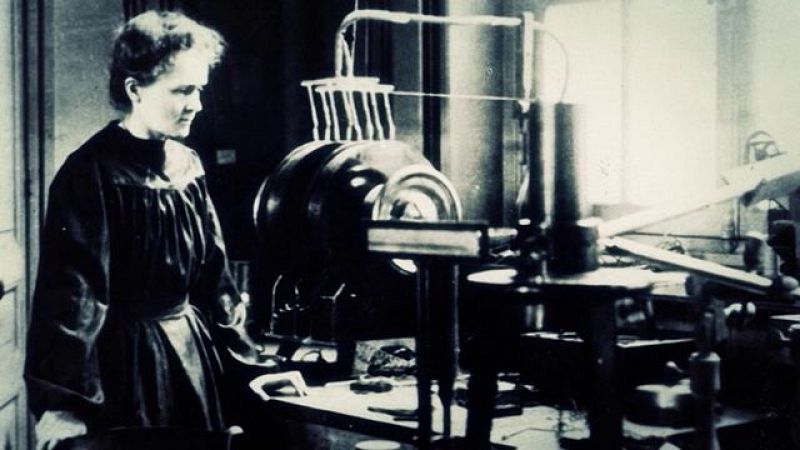 Historia y ciencia por un tubo - Marie Curie y el resplandor mortal - 10/12/25 - Escuchar ahora
