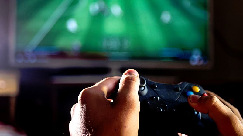 L'Entrellat - Ja s�n m�s noies les que consumeixen videojocs, per� encara falta molt perqu� siguin programadores - L'Entrellat | Escoltar