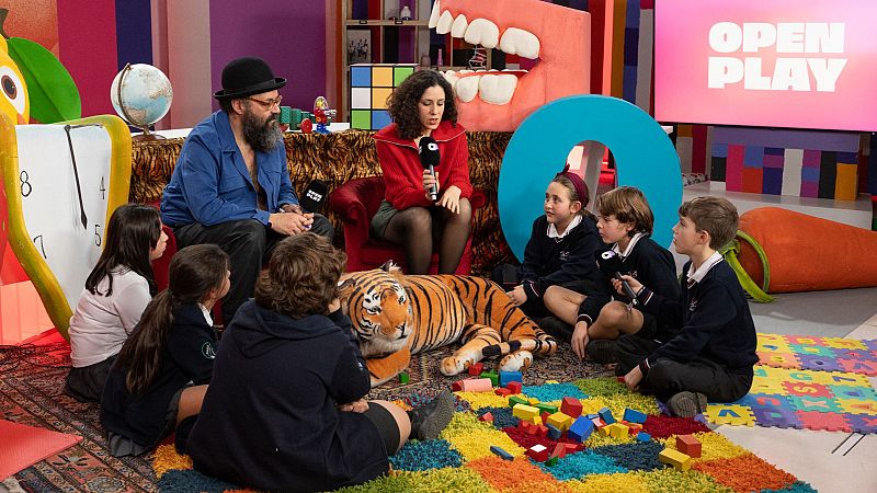 Poes�a | Un nuevo sendero hasta el manantial - Un nuevo sendero hasta el manantial | Escuchar