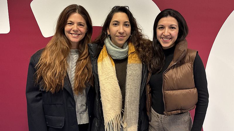Dramedias - Manuela Velasco, Julia Rubio, Aurora Parrilla y Raquel Alarcón - 03/01/26 - Dramedias en Radio 5 | Escuchar