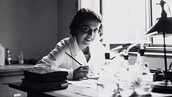 Dorotea Barn�s, luz en la ciencia