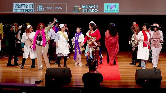 "Maquinaria de Dignidad. La pasarela como herramienta colectiva"