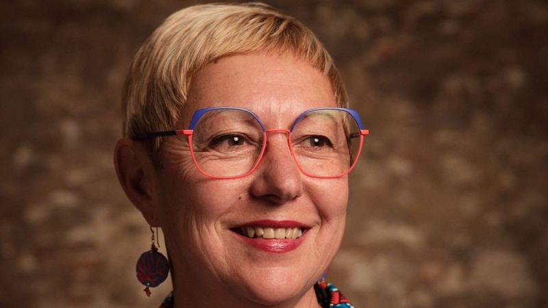 Anna Ayuso: "Una cosa es lo que Kast piense y otra lo que va a poder hacer" - Las mañanas de RNE | Escuchar