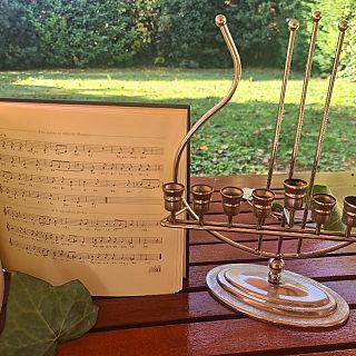 Erensya Ispánika: Los romanses guadrados i kuentos sefardíes