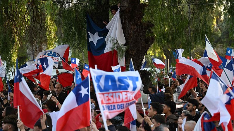 Cinco continentes - José Antonio Kast, ganador de las elecciones de Chile - Escuchar ahora