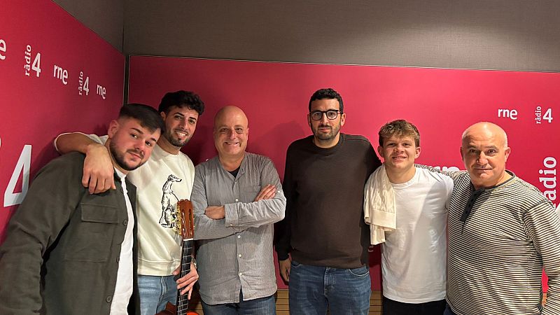 El mat� de R�dio 4 - Cr�nica negra amb Guillem Ramos-Salvat, bolets i m�sica en directe - El mat� de R�dio 4 | Escoltar