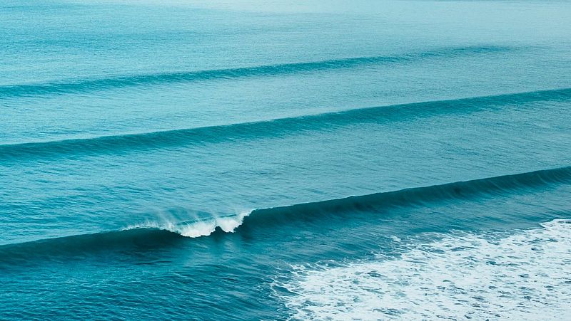 El sótano - Las últimas olas - 16/12/25 - El sótano | Escuchar