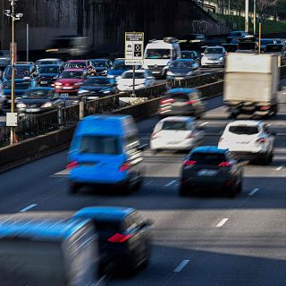 Bruselas da marcha atrás con el límite a los motores de combustión