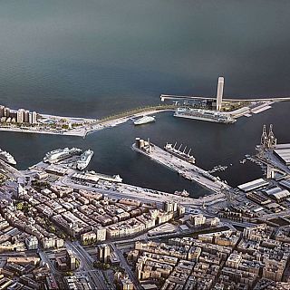 Málaga - La polémica torre del puerto