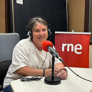 Cristina Molares Gómez: la médico de las vidrieras