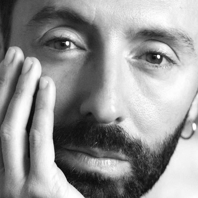 Dafnis Balduz, sobre despollar-se a les pel�l�cules: "Un cop vaig dir que no" - L'Entrellat | Escoltar