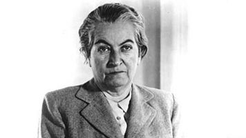 Gabriela Mistral: intelectual cr�tica y maestra rural