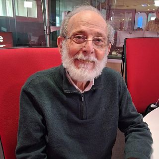 Emilio Guti�rrez Caba: "Hay muchas personas deshonestas que son recibidas como h�roes"