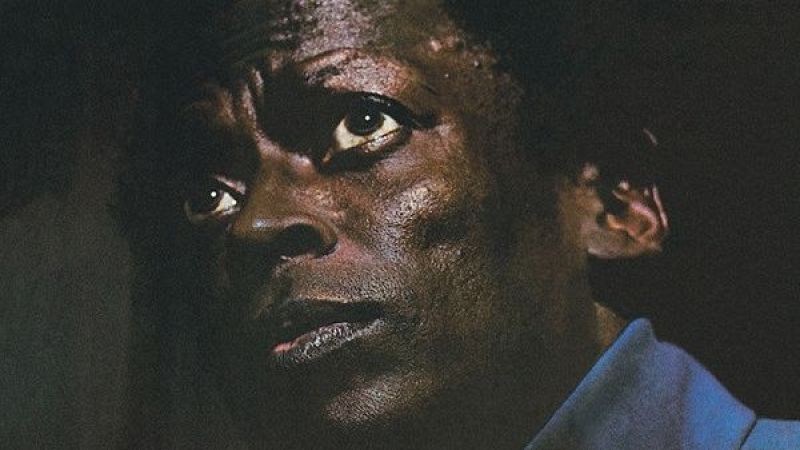 Miles en los 60 - El resto es ruido - 23/12/2025 - escuchar ahora