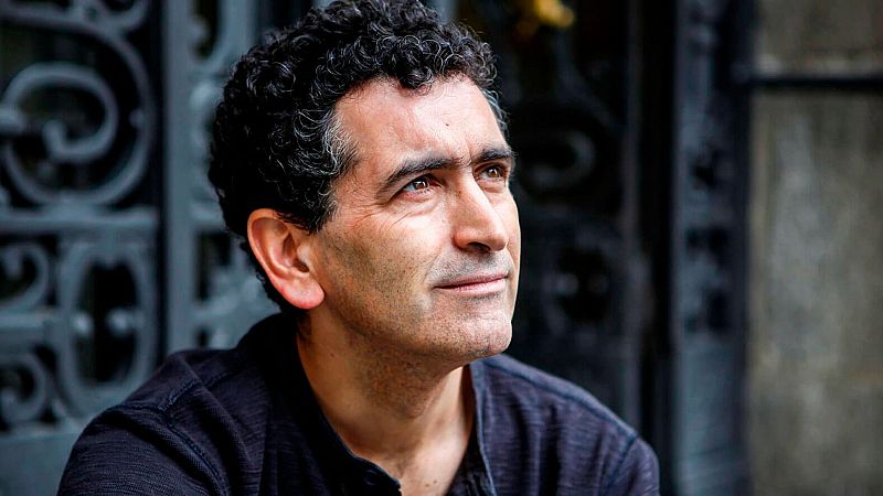 Juan Mayorga. El teatro que 'hace pensar' - Conversaciones con Jos� Mar�a Brunet. Memoria y retos de Espa�a | Escuchar