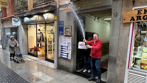 La Loteria de Nadal reparteix m�s d'un mili� d'euros a Girona