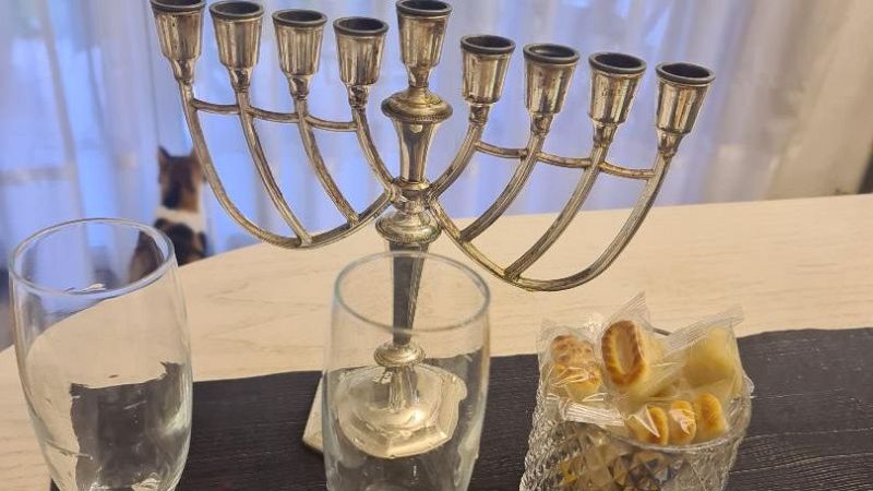 La poesía despide 2025: Un brindis espesial kon los oyentes - Emisión en sefardí | Escuchar