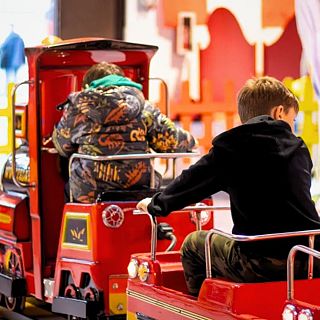 Els Parcs de Nadal s'obren tamb� al p�blic adolescent