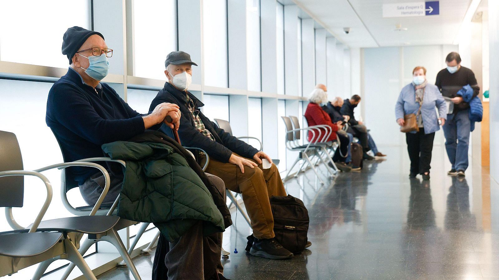 Mascaretes obligatòries als centres sanitaris fins després de les festes | Ferran Cuixart