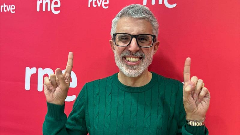 Bon dia i bona sort - L'outfit ideal per aquestes festes (no �s el que penses) - Bon dia i bona sort | Escoltar