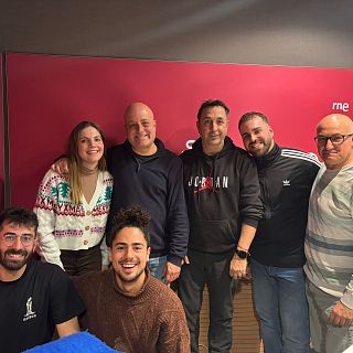 CapiNàs diu adeu als escenaris i fan l'última actuació a 'El matí de Ràdio 4'!