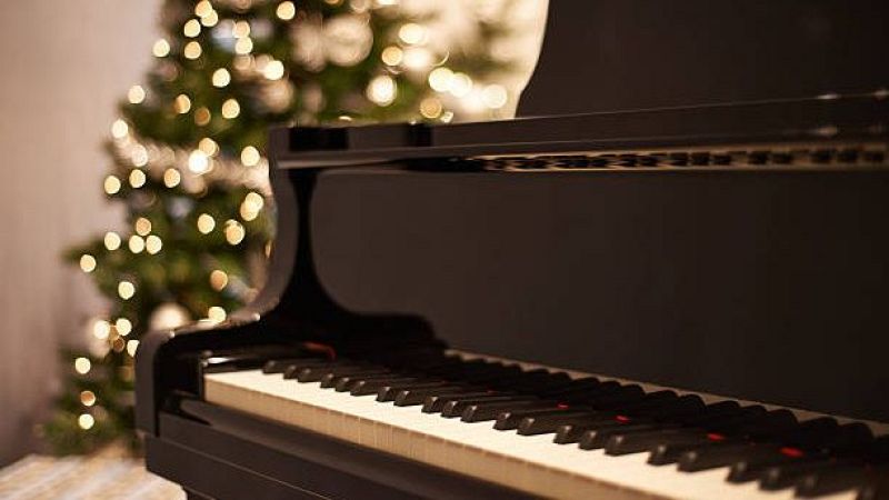 En blanco y negro - De Bach a Johann Strauss - 28/12/25 - En blanco y negro | Escuchar