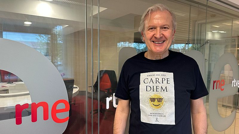 No es un día cualquiera - Verba Volant con Emilio del Río | Escuchar