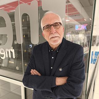 Luis Mateo D�ez: "Vivimos en un estropicio mundial imposible de creer"