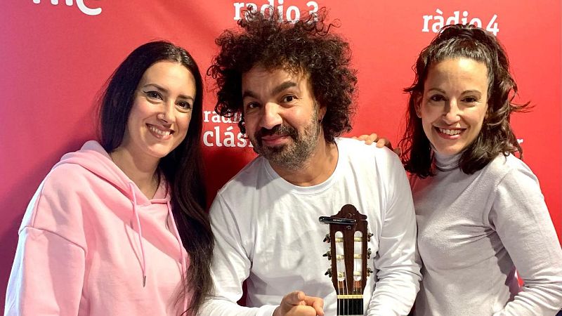 Metròpoli - Rumba Queens - Metròpoli | Escoltar