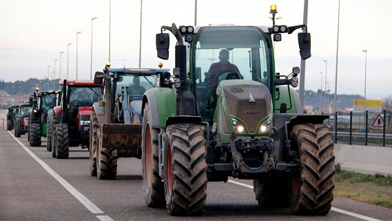Marxa lenta de tractors per la gestió de la fauna cinegètica