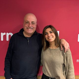 Lydia Torrejón, cantant i compositora, triomfa amb una nadala