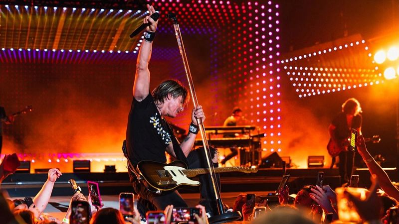 Sin Rodeos - Primer álbum en vivo de Keith Urban - 31/12/25 - Escuchar ahora