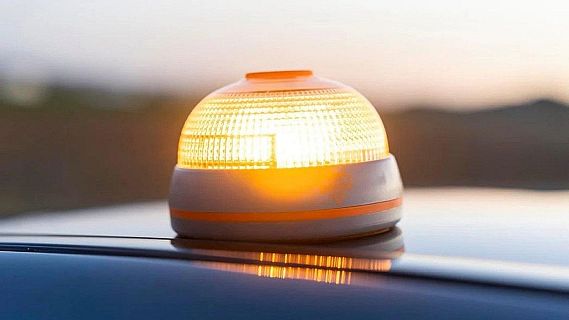 Polèmica per la nova balisa que és obligatòria des de l'1 de gener