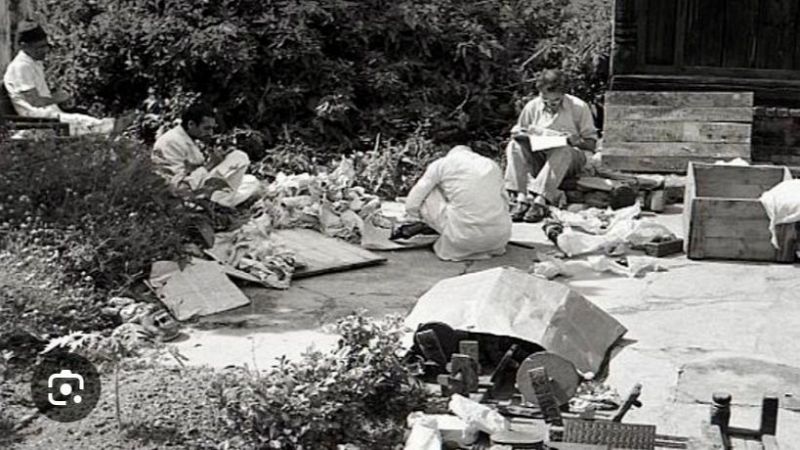 Hist�ries inc�modes. El rerefons dels objectes del museu - S�n 4 dies | Escuchar