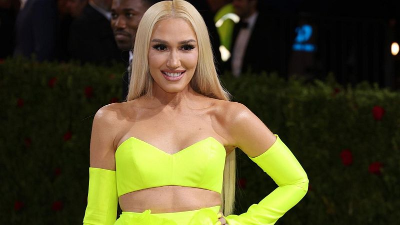 Rebobinando - Gwen Stefani – Hollaback Girl - 05/01/26 - Escuchar ahora