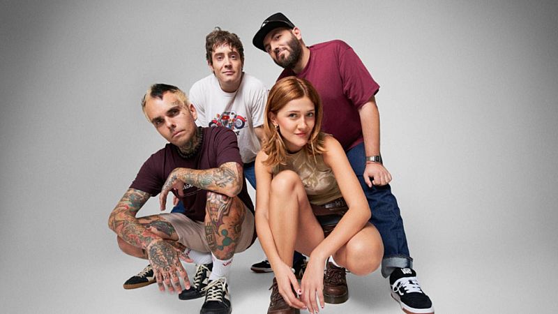 180 grados - La La Love You y Exsonvaldes - 07/01/26 - 180 grados | Escuchar